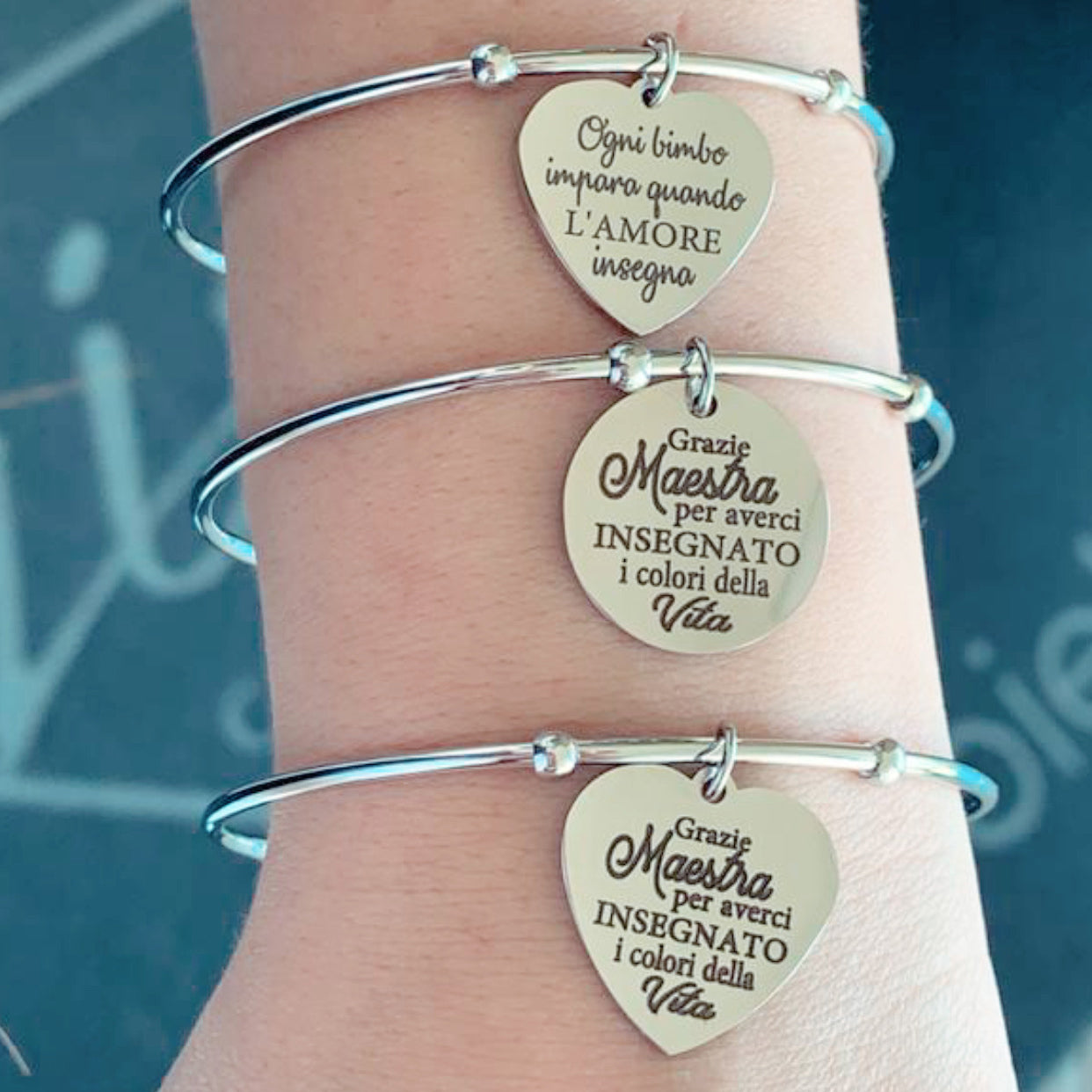 Bracciali Rigidi in Acciaio con frasi per le Maestre Personalizzabili