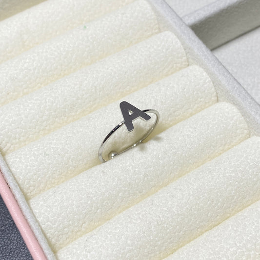 Anello Donna in Acciaio con Lettera Iniziale