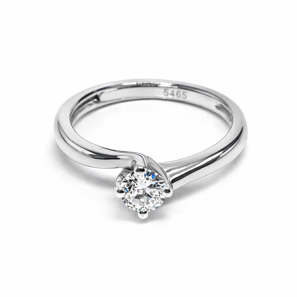 Anello Solitario Valentino da 4mm in Argento 925