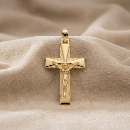 Pendente Croce con Cristo in Argento 925 Placcato Oro
