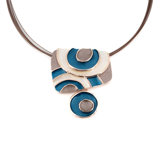 Collana fili corta con trapezio e tondo a rilievo - KLK Gioielli