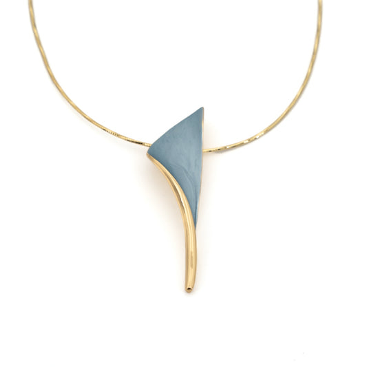 Collana filo semi rigido corto con petalo - KLK Gioielli